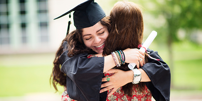 Saving for Your Kid’s College Education: 6 Do’s and Don’ts Saving for Your Kid’s College Education: 6 Do’s and Don’ts thumbnail
