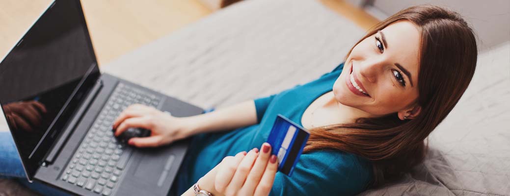When not to Use a Credit Card: 5 Times You Shouldn’t Pay With Plastic header image