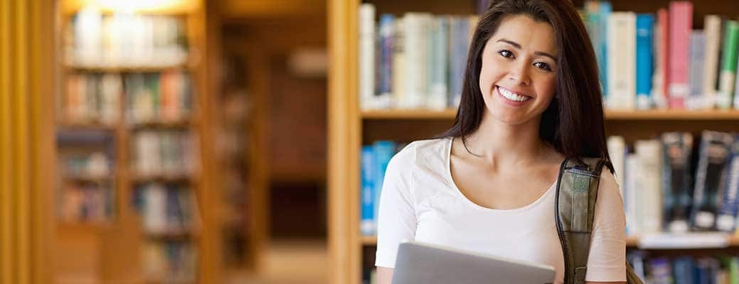 How to Set Realistic Budgets for College Students header image