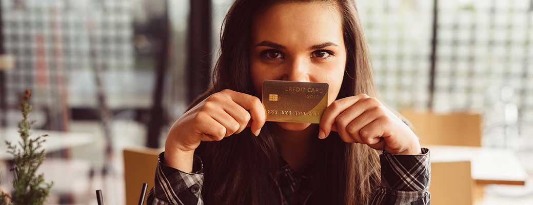 Should Your Teen Have a Credit Card?