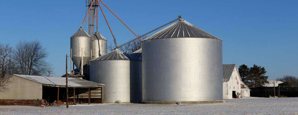 LCArticle_ProConOnFarmCropStorage-min