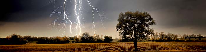 LCArticle_SevereWeatherMyths_lightning LCArticle_SevereWeatherMyths_lightning